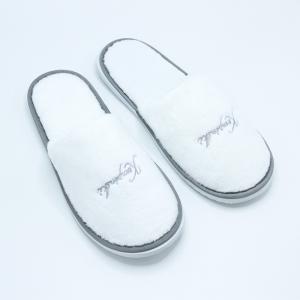 Unisex Disposable Closed Toe Non-Slip Slippers
